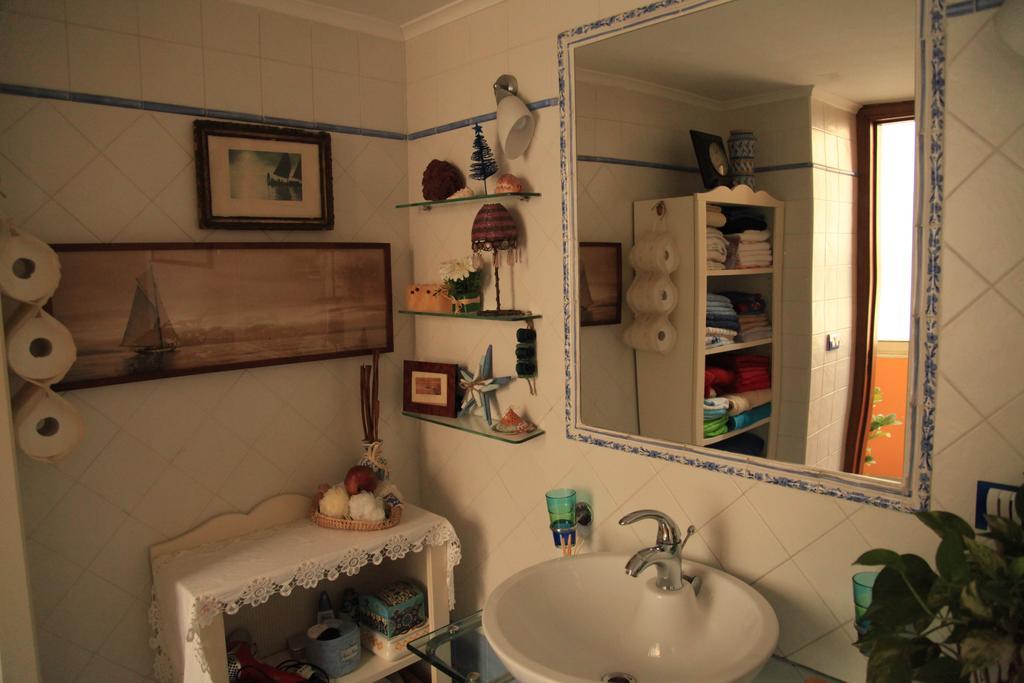 Bed And Breakfast Latomare เนเปิลส์ ภายนอก รูปภาพ